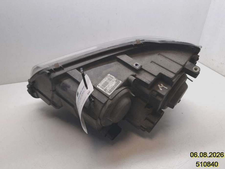 Frontlykt høyre halogen til VW Transporter / Caravelle 2009-2015 (Fase 2) (T5) (T5) (VOLKSWAGEN|7E1 941 016 C|0 301 253 202 00|)