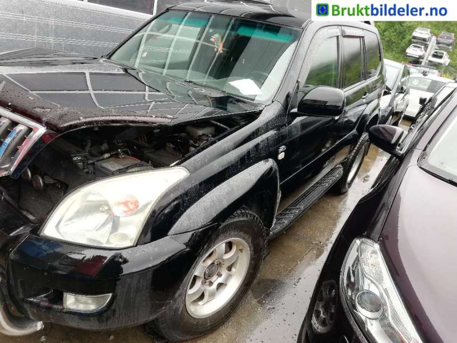 Dør venstre foran til Toyota Land Cruiser 120 2002-2009  (TOYOTA|)
