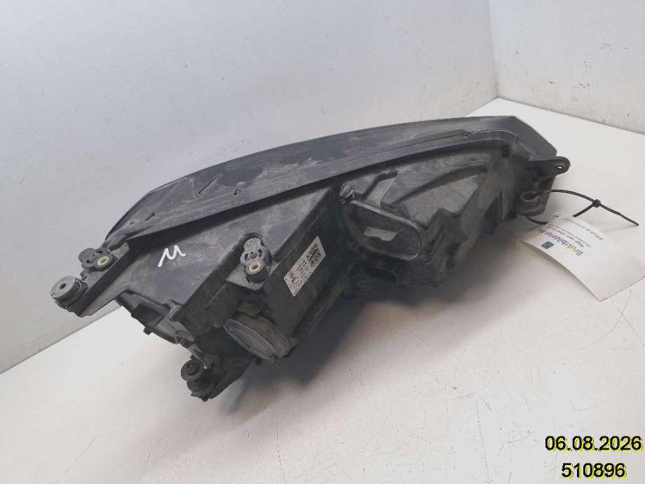 Frontlykt venstre halogen til VW e-Golf 2014-2017 (Fase 1) (VOLKSWAGEN|5GE 941 035|90051014|)