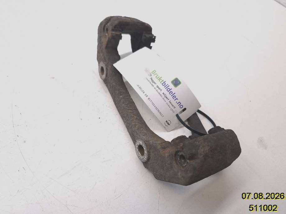 Bremsecaliper brakett til Mercedes Vito 2014-->> (W447) (W447) (MERCEDES|A 447 420 00 15|)