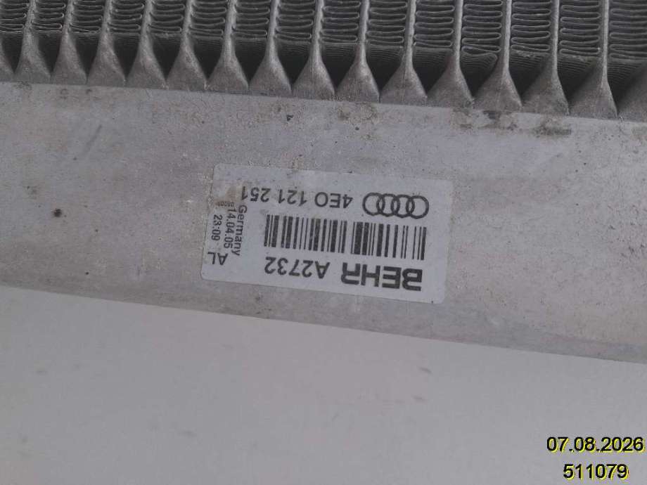 Radiator (automat gir) til Audi A8 2003-2010 (Type II)  (AUDI|4E0 121 251|A2732|)