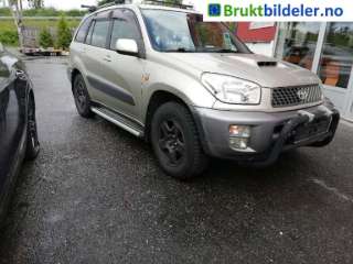 Dør høyre foran til Toyota RAV4, 2000-2006 (Type II)  (TOYOTA|)
