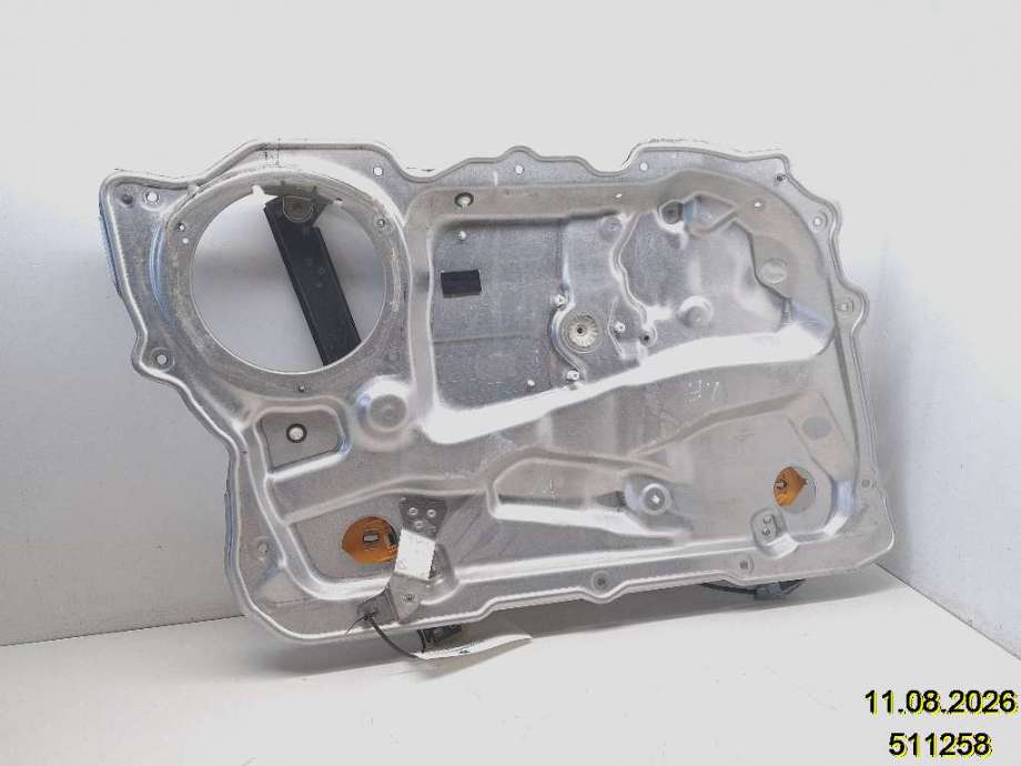 Ruteheis til Audi A8, 2003-2010 (Type II)  (AUDI|4E0 837 461 B)