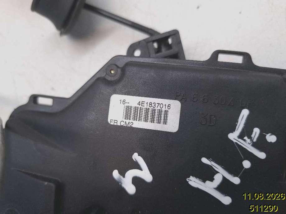 Låsekasse høyre foran til Audi A8 2003-2010 (Type II)  (AUDI|4E1 837 016|)