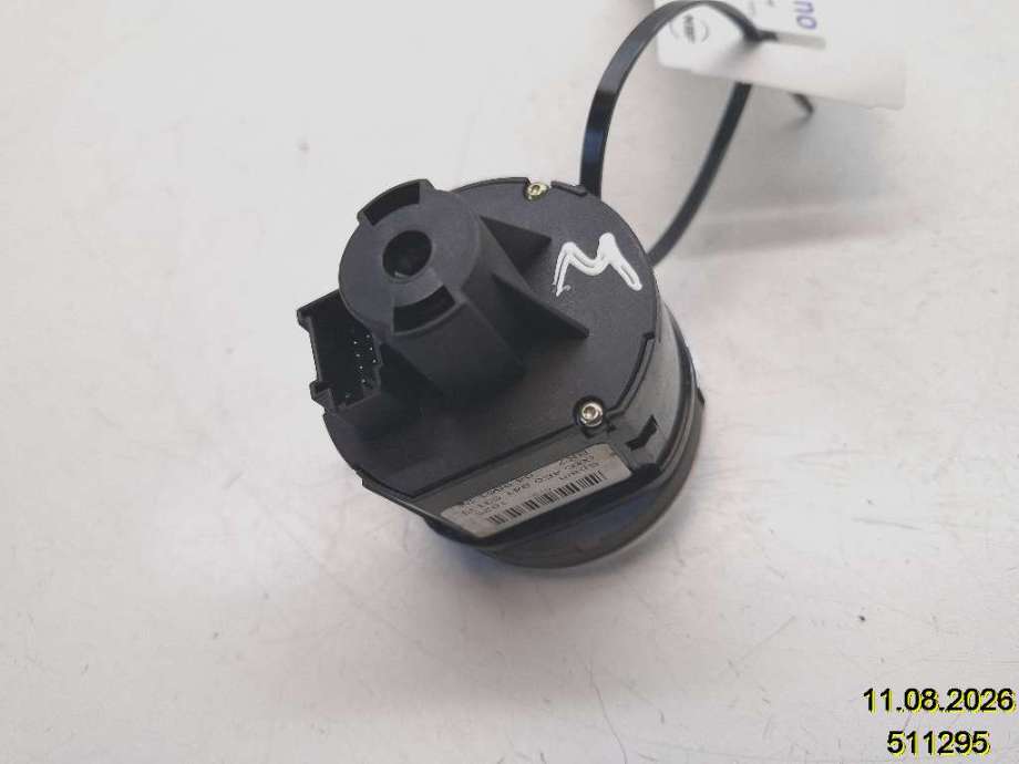 Bryter lys til Audi A8 2003-2010 (Type II)  (AUDI|4E0 941 531 G|BK7 04 0561 20|)