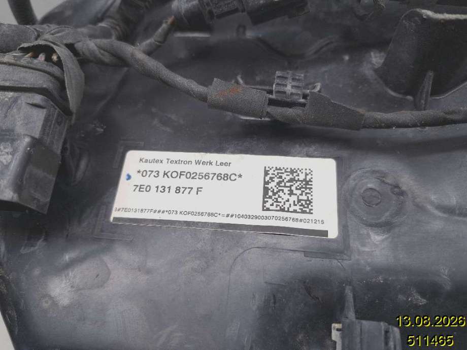 Diverse deler til VW Transporter / Caravelle 2015-2019 (T6) (T6) (VOLKSWAGEN|7E0 131 877 H||7E0 131 877 F)
