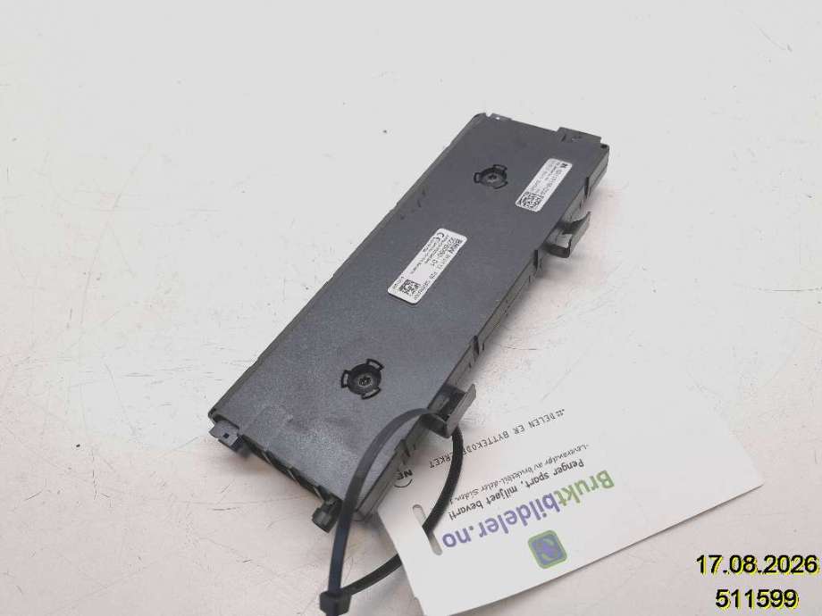 Antenne forsterker til BMW X3 2010-2017 (F25) (F25) (BMW|65 20 9 276 060|50110156-C00|9 276 060-01)