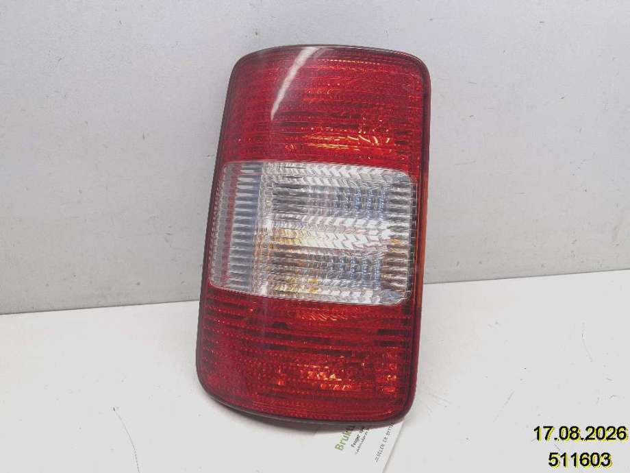 Baklykt venstre til VW Caddy 2004-2010 (Type III, Fase 1) (VOLKSWAGEN|2K0 945 095 M|)
