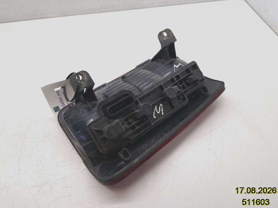 Baklykt venstre til VW Caddy 2004-2010 (Type III, Fase 1) (VOLKSWAGEN|2K0 945 095 M|)