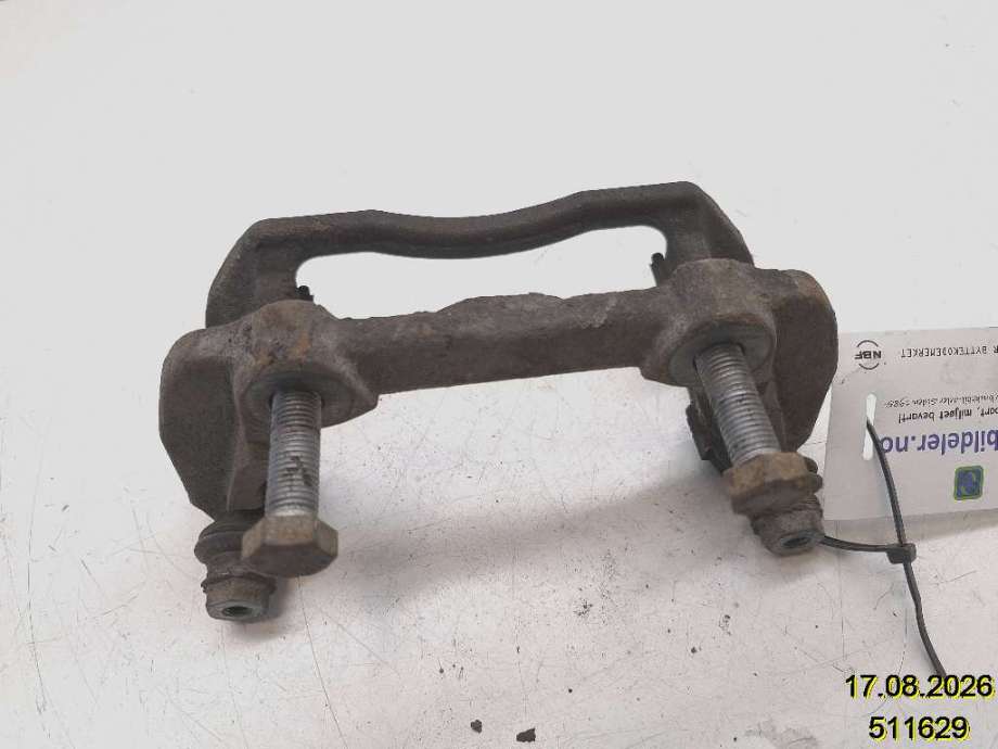 Bremsecaliper brakett til Nissan Qashqai, 2010-2014 (Type I, Fase 2)  (NISSAN|)