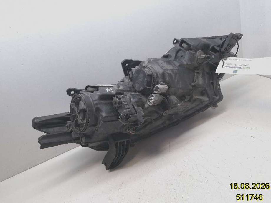 Frontlykt venstre halogen til Mitsubishi Outlander 2015-->> (Type III, Fase 2)  (MITSUBISHI|8301C863|)