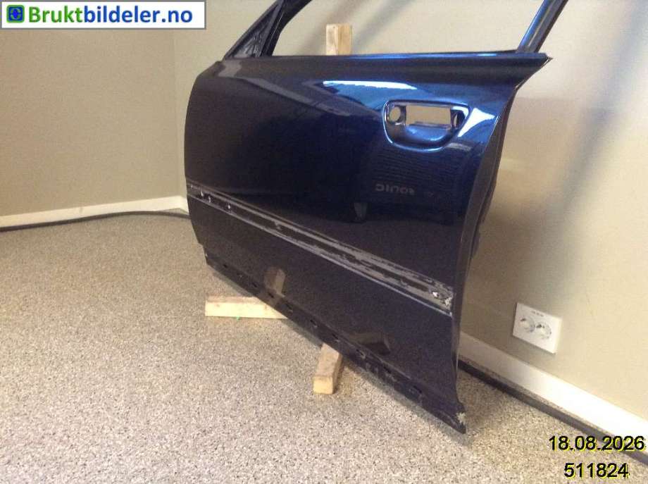 Dør venstre foran til Audi A8 2003-2010 (Type II) (AUDI|4E0 831 051 C|)