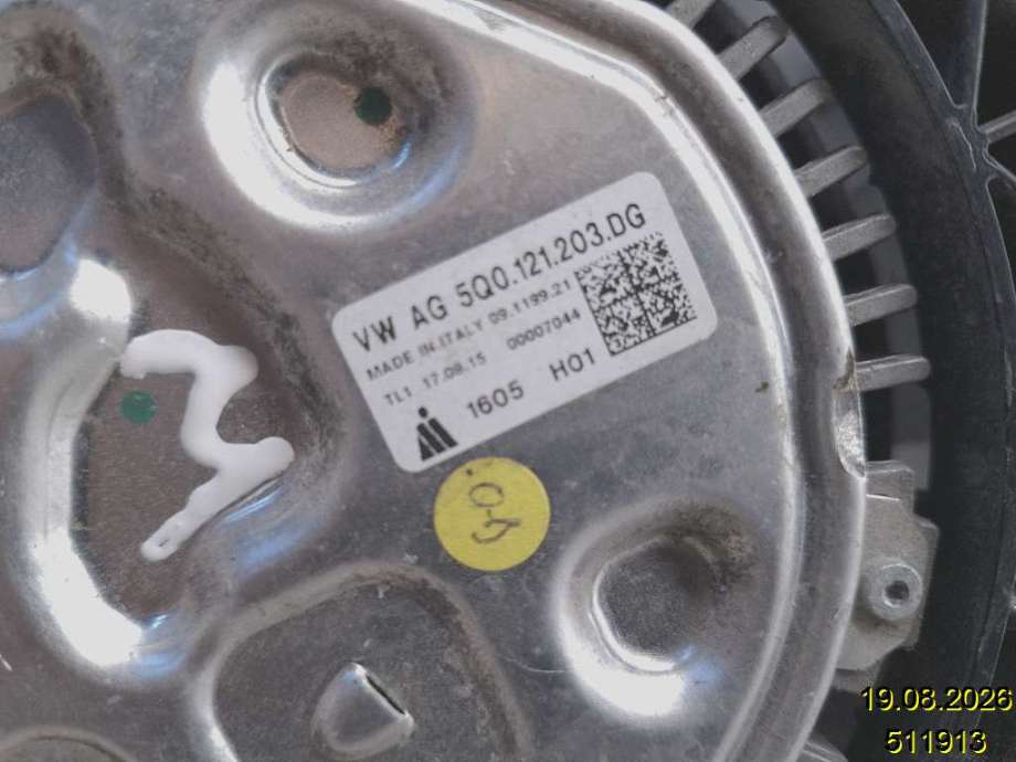 Kjølevifte til VW e-Golf 2014-2017 (Fase 1) (VOLKSWAGEN|5Q0 121 203 DG|00007044|)