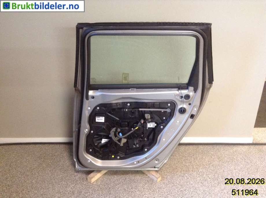 Dør høyre bak til Volvo XC70 2008-2013 (Type II, Fase 1) (VOLVO|32228897|)