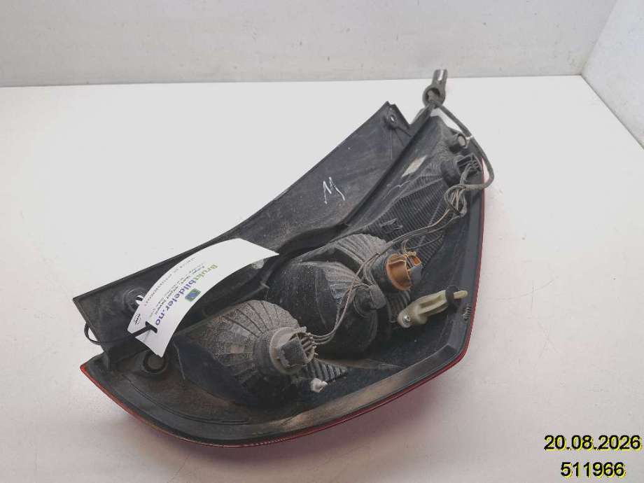 Baklykt venstre til Opel Agila 2008-2013 (OPEL|93193683|)