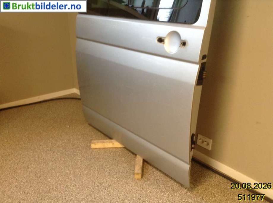 Dør høyre skyvedør til VW Transporter / Caravelle 2009-2015 (Fase 2) (T5) (T5) (VOLKSWAGEN|7LA 843 108 D||7LA 843 108 F)