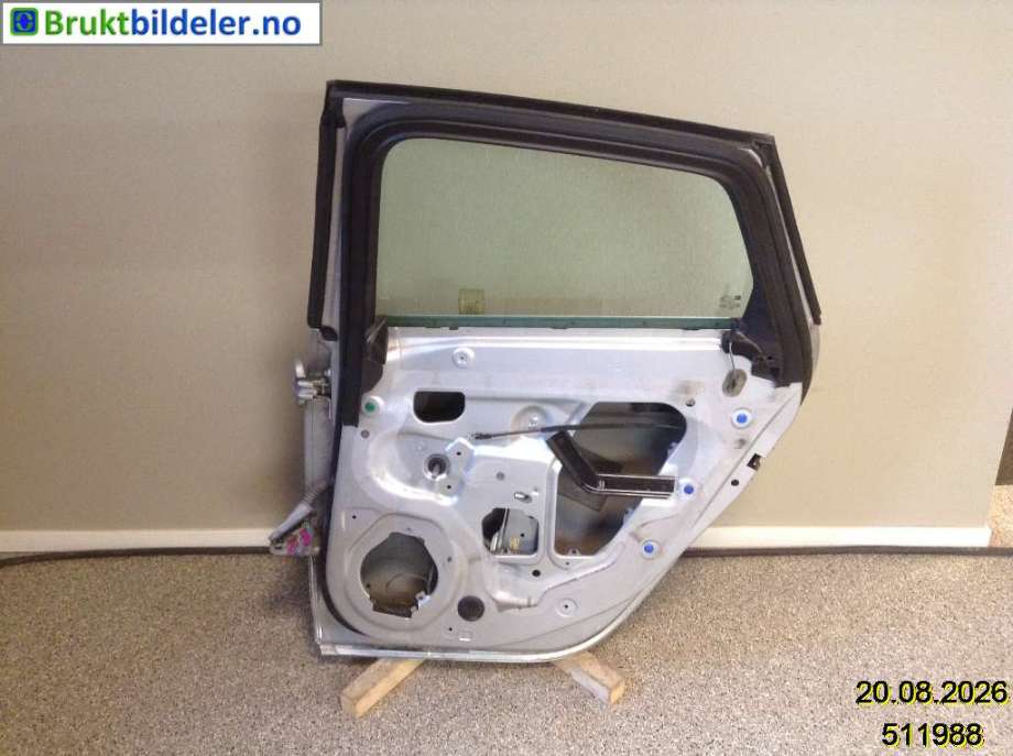 Dør høyre bak til Opel Astra J 2010-2015 (OPEL|13285611|)