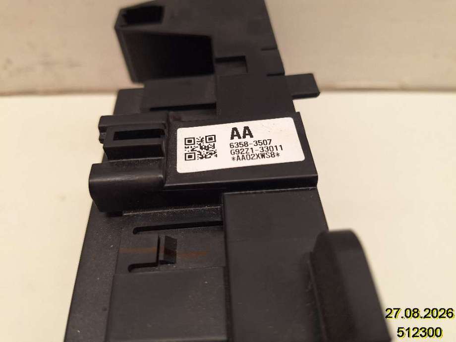 Sikringsboks til Toyota Auris 2015-2019 (Type II, Fase 2)  (TOYOTA|G92Z033031||G92Z1-33011)