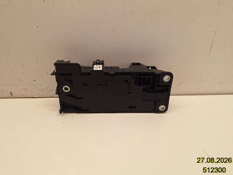 Sikringsboks til Toyota Auris 2015-2019 (Type II, Fase 2)  (TOYOTA|G92Z033031||G92Z1-33011)