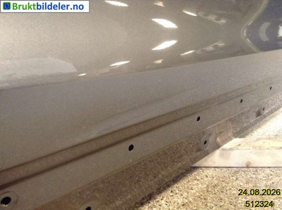 Dør høyre foran til Nissan Qashqai 2014-2021 (Type II)  (NISSAN|H01004EAAA||H0100HV0MB)