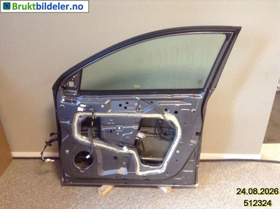 Dør høyre foran til Nissan Qashqai 2014-2021 (Type II)  (NISSAN|H01004EAAA||H0100HV0MB)