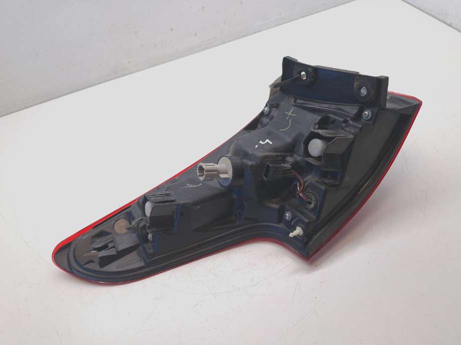 Baklykt høyre til Nissan Qashqai 2014-2021 (Type II) (NISSAN|265504EA0A|)