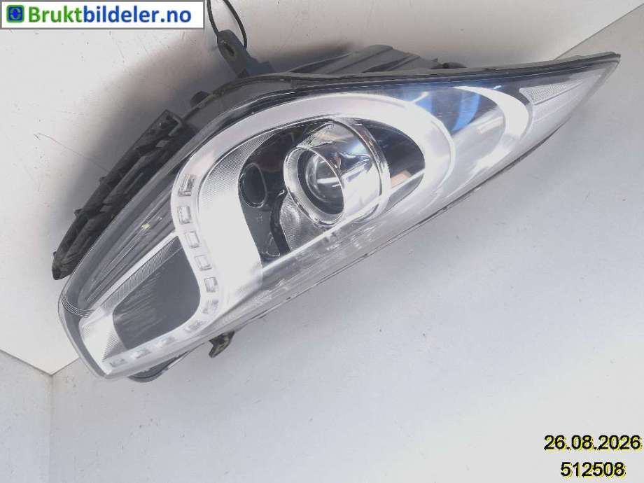 Frontlykt høyre xenon til Hyundai i40 2012-2017 (HYUNDAI|921023Z030|)