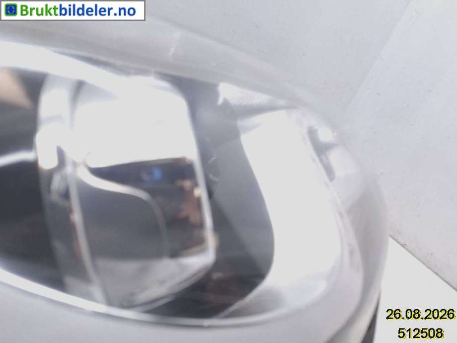 Frontlykt høyre xenon til Hyundai i40 2012-2017 (HYUNDAI|921023Z030|)