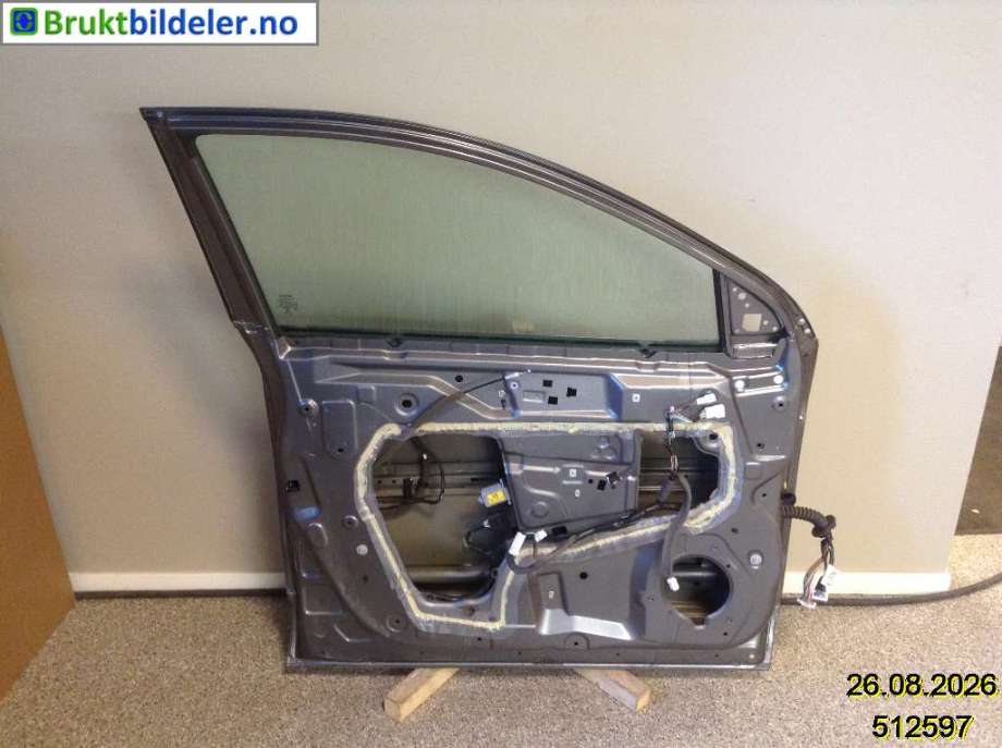 Dør venstre foran til Nissan Qashqai 2014-2021 (Type II) (NISSAN|H01014EAAA||H0101HV0MB)