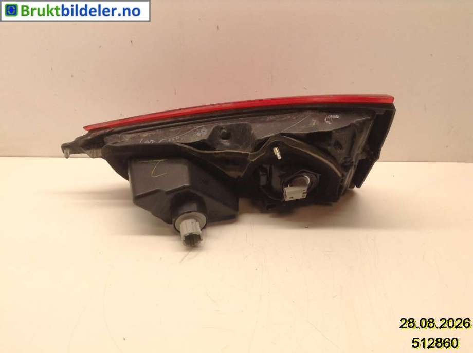Baklykt venstre indre til Nissan Qashqai 2014-2021 (Type II) (NISSAN|265554EA5E|)