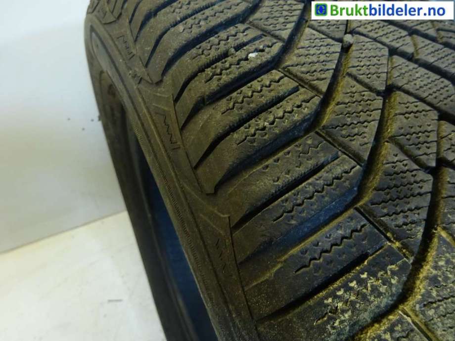 Dekk til Annet Dekk vinter piggfri 0-->> (GOODYEAR|)
