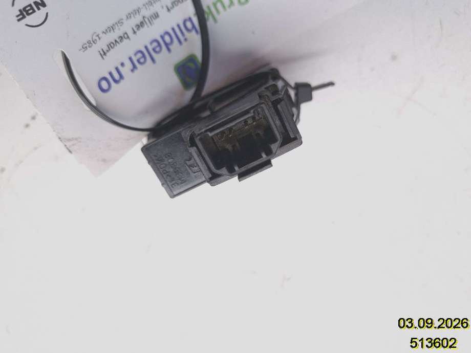 Bryter nødblink til Honda CR-V 2007-2012 (Type III) (HONDA|35510SWAJ01|)