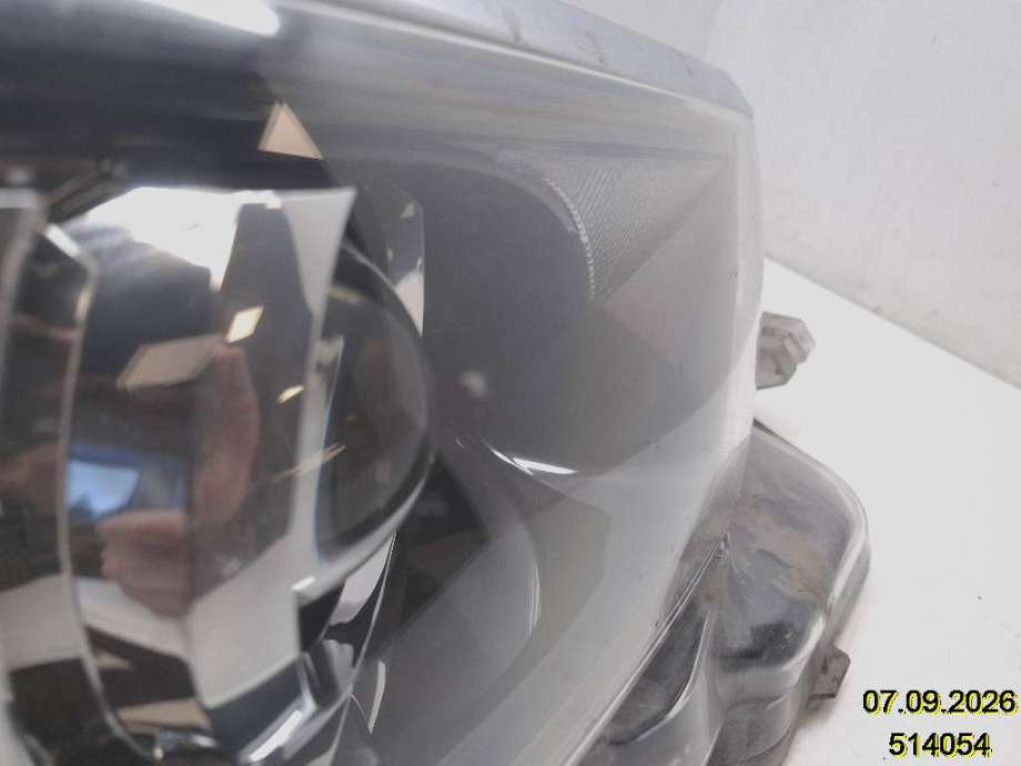 Frontlykt høyre halogen til Toyota Auris 2015-2019 (Type II, Fase 2) (TOYOTA|8111002K30|90070909|)