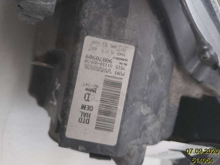 Frontlykt høyre halogen til Toyota Auris 2015-2019 (Type II, Fase 2) (TOYOTA|8111002K30|90070909|)