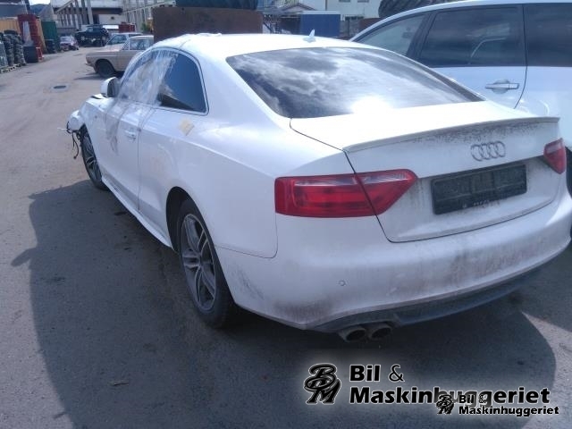 Audi A5 2007-2016 (Type I) , Motorkode: CDNB, Girkassekode: KBZ