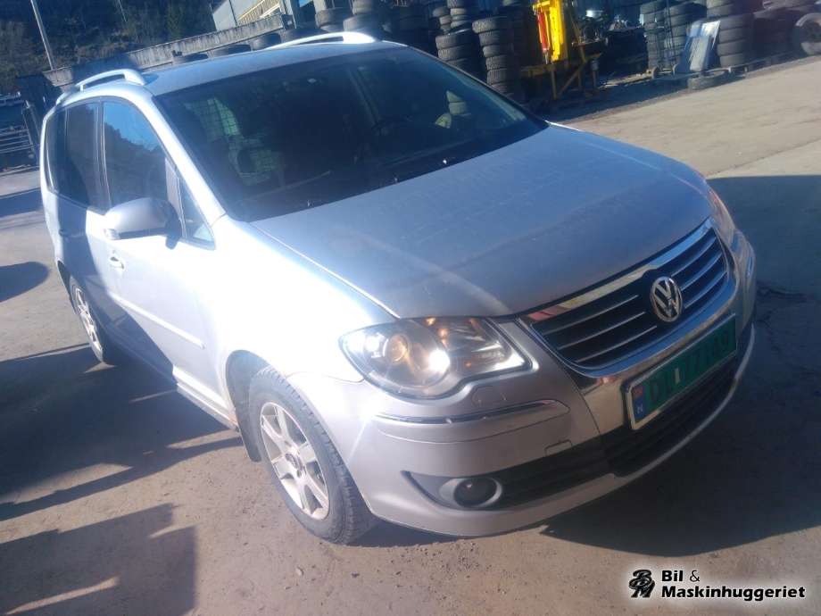 VW Touran 2007-2010 (Type I, Fase 2) , Motorkode: BLS, Girkassekode: JYK