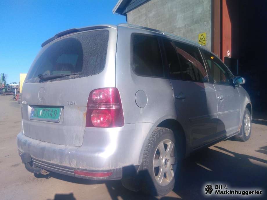 VW Touran 2007-2010 (Type I, Fase 2) , Motorkode: BLS, Girkassekode: JYK