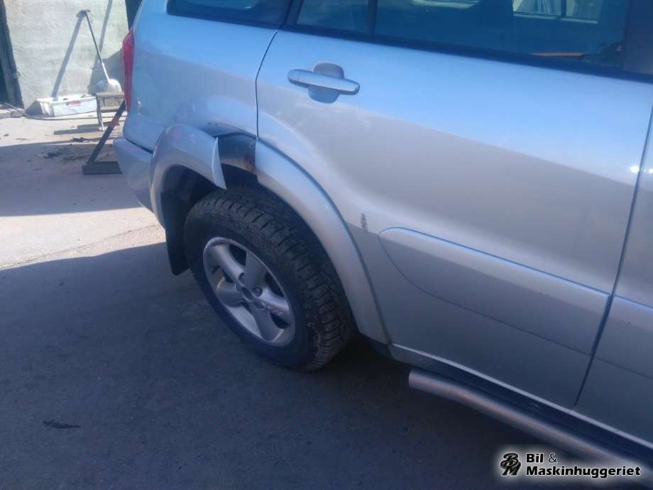 Toyota RAV4 2000-2006 (Type II) , Motorkode: 1AD-FTV, Girkassekode: E353F