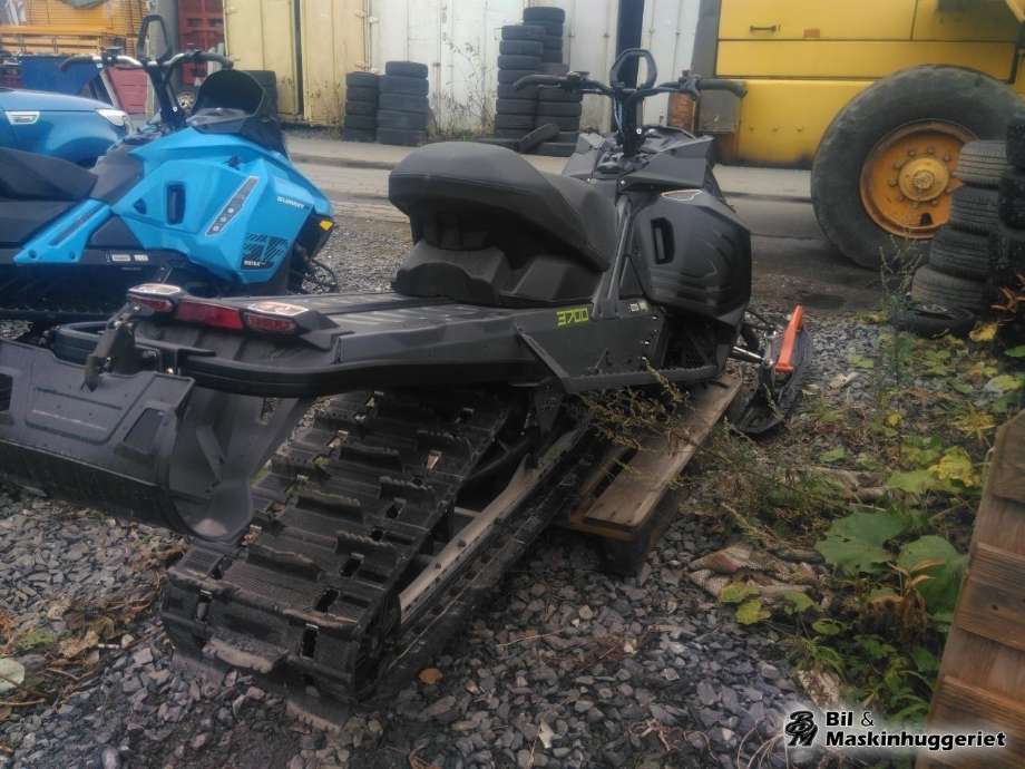 Snøscooter Lynx, Radien X 0-->> , Motorkode: Rotax 598, Girkassekode: 