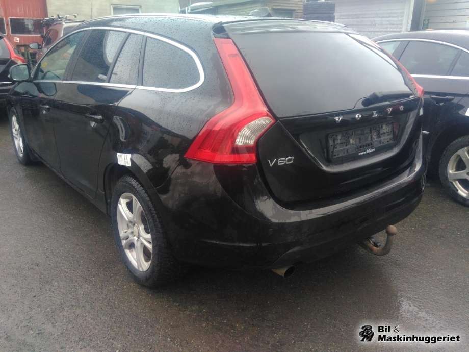 Volvo V60 2010-2013 (Type I, Fase 1) , Motorkode: D4162T, Girkassekode: MMT6