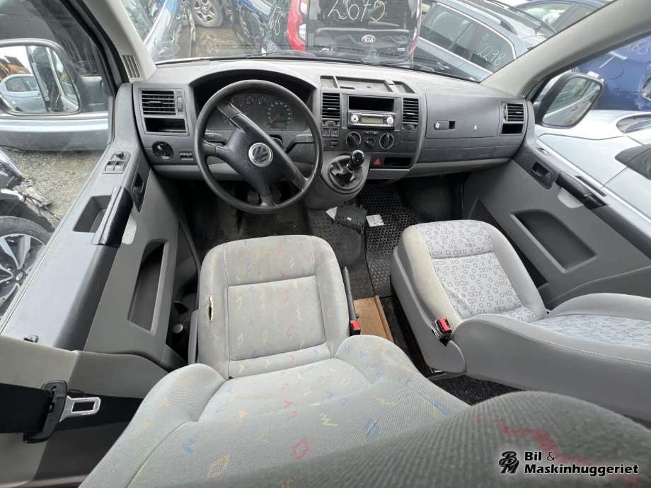 VW Transporter / Caravelle 2003-2009 (Fase 1) (T5) (T5), Motorkode: AXB, Girkassekode: GTV