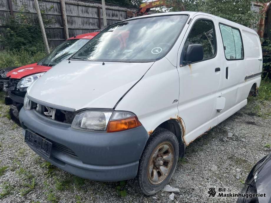 Toyota Hiace, 2001-2006 (Fase 2)  delebil , Motorkode: 2KD-FTV