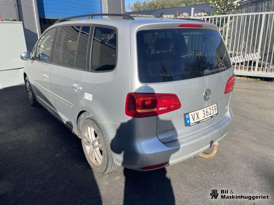 VW Touran 2010-2015 (Type I, Fase 3) , Motorkode: CAY, Girkassekode: MLE