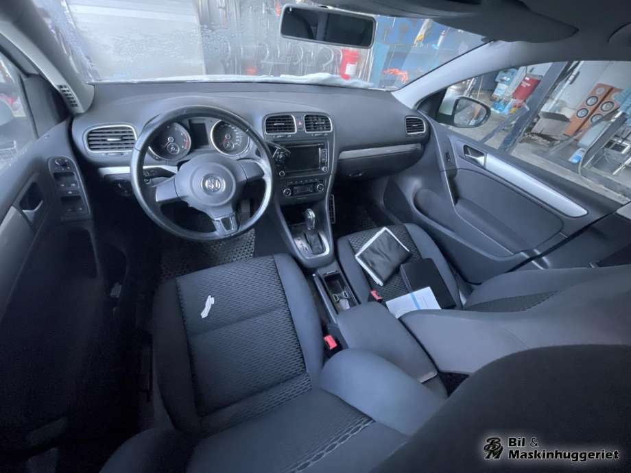VW Golf VI 2008-2012 , Motorkode: CBZA, Girkassekode: MPQ