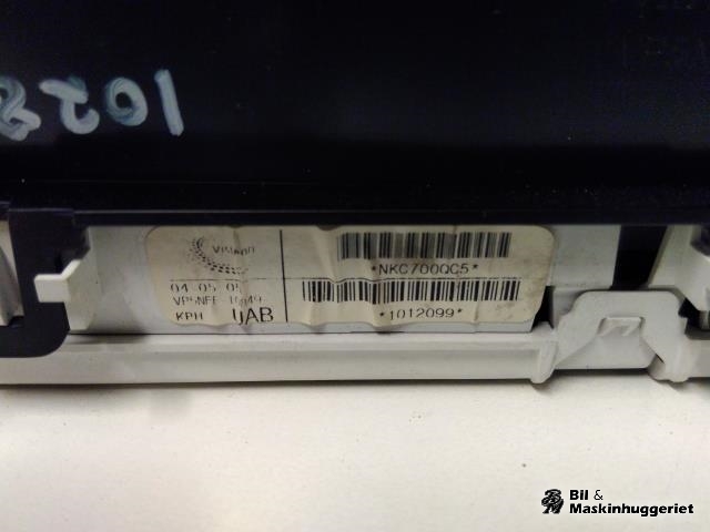 Instrumentpanel til Nissan Pathfinder 2005-2010 (Fase 1) (R51) (R51) (NISSAN|24810-3NL0B|248103NL0B|248133NA0B)