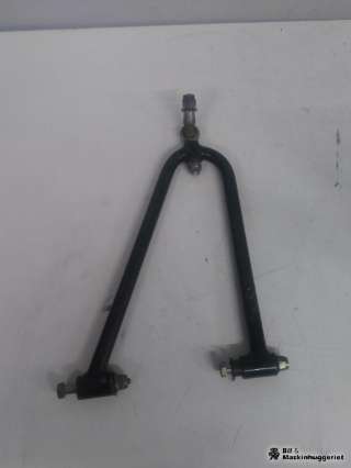 Bærebru høyre foran øvre til Snøscooter Ski-Doo, rev,   (|505074610|"RH UPPER ARM 36"""|A-ARM ØVRE HS)