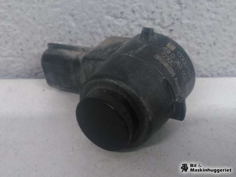 Parkeringssensor foran til Opel Insignia A 2009-2014 (BOSCH|13282988|0263003827|13291381|39006749|12770308|0263003868|13300764)
