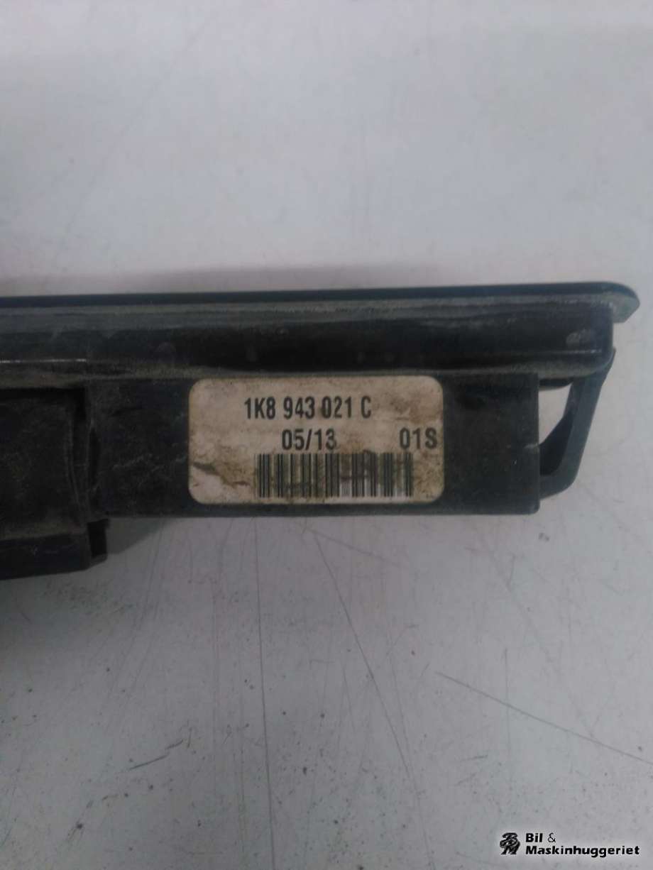 Skiltlys til VW Golf VI 2008-2012 (1K8943021C|1K8943021D|)