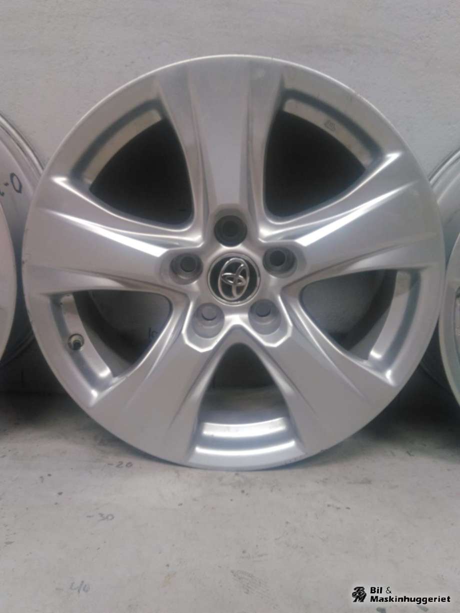 Felgsett aluminium til Toyota RAV4 2019-->> (Type V) (OEM TYPE D|5X114|3/7X17/ET35/CB60|1MM|42611-42820|TPMS)