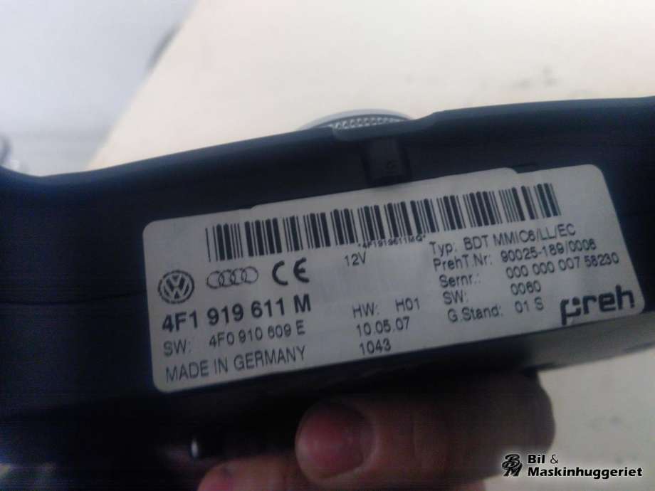 Bilstereo navigasjon betjeningspanel til Audi A6, Allroad 2006-2008 (Type II, Fase 1) (C6) (C6) (4F1 919 611 M|)